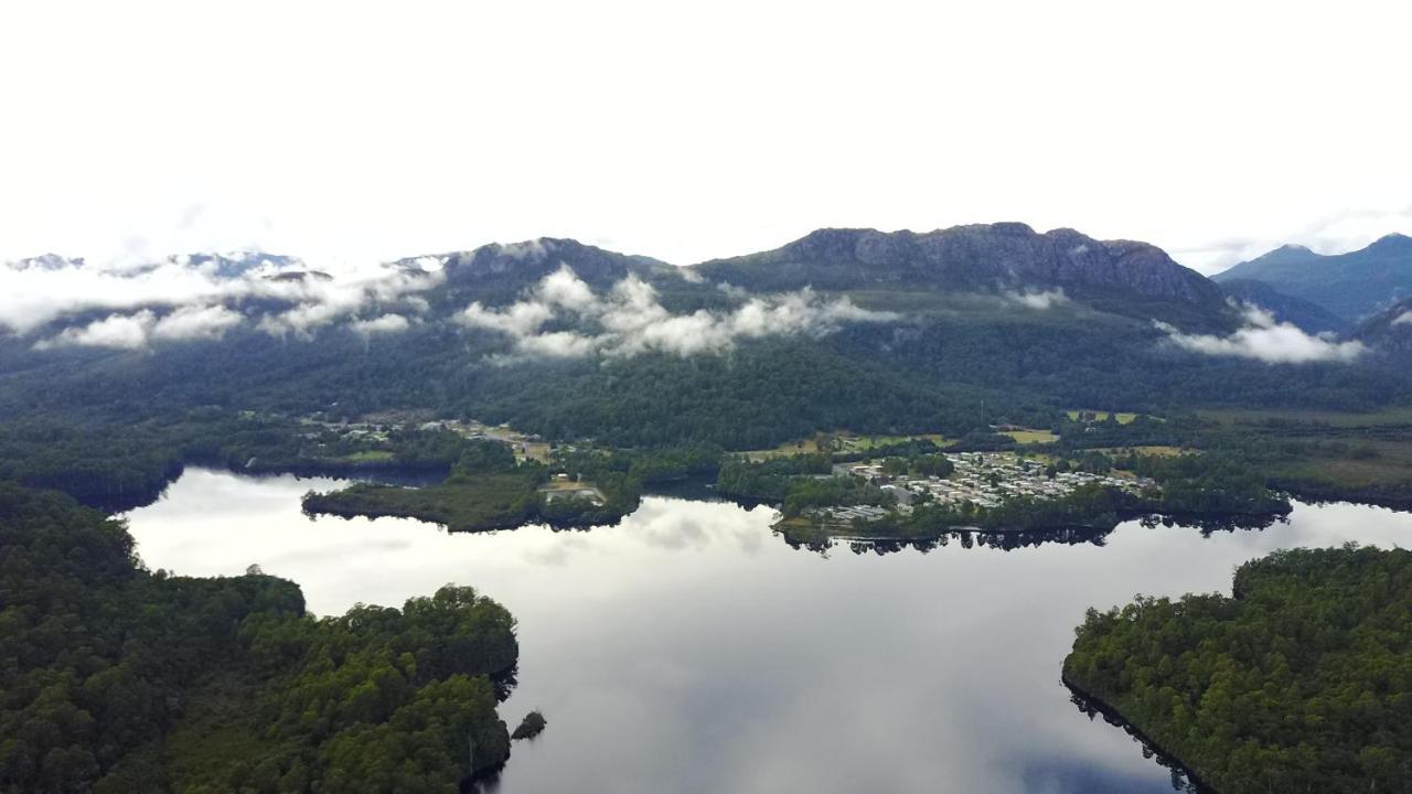 Tullah Lakeside alojamiento Exterior foto